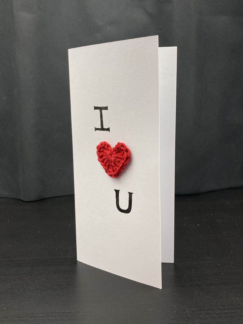 simple crochet heart valentines card